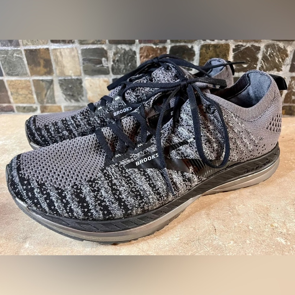 Like New Men’s Brooks Bedlam 2 Running Shoes 12M